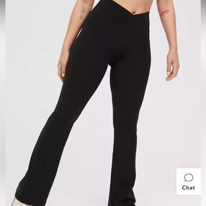 black aerie crossover flare legging (yoga pants)